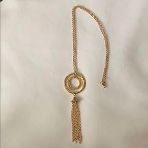 Goldtone chain with pendant